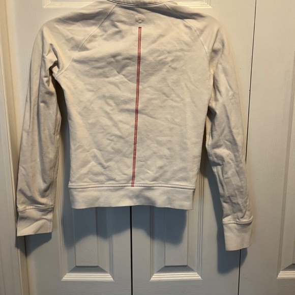 Girls Lululemon size 4 jacket - Picture 9 of 14